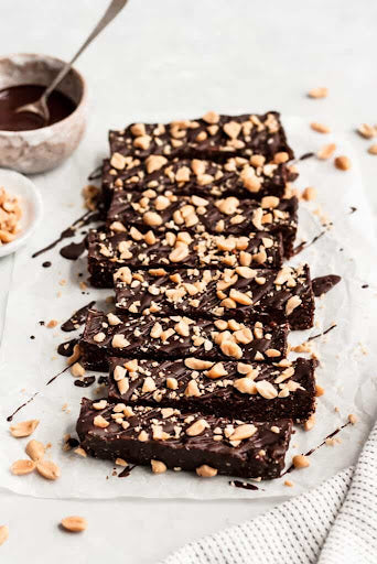 No Bake Chocolate Peanut Butter Brownie Protein Bars